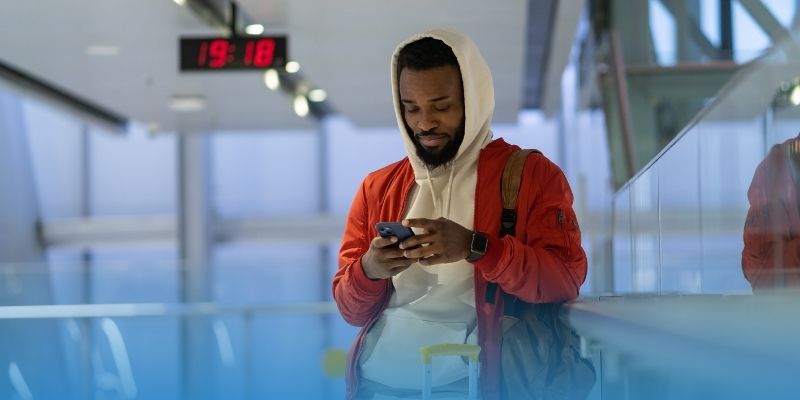 The Impact of eSIM Technology on Travel Experience: Comfort and Convenience During Journeys